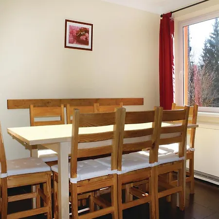 Four-bedroom Holiday In Nyaraló Lichte