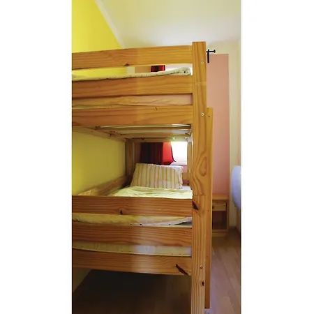 Four-bedroom Holiday In Nyaraló *